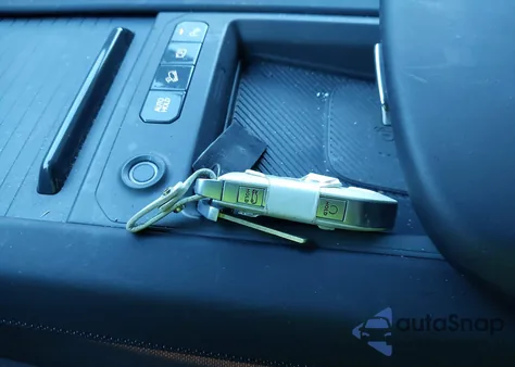 2024 Kia Ev9 Gt-Line из США, поврежденный, VIN KNDAEFS53R6022831